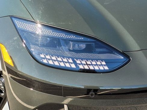 Used 2024 Hyundai Ioniq 6 SE image 10