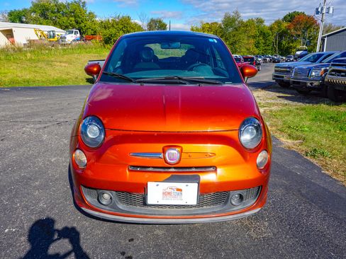 Used 2013 FIAT 500 Turbo w/ Comfort/Convenience Group image 9