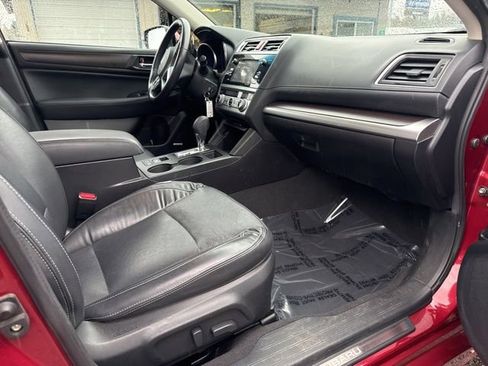 Used 2016 Subaru Legacy 2.5i Limited AWD/4WD image 9
