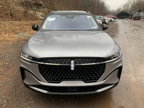 New 2026 Lincoln Nautilus Reserve image 16