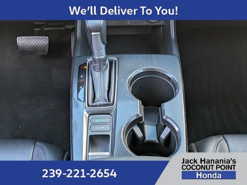 Used 2024 Honda Civic EX-L image 18