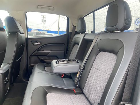 Used 2017 Chevrolet Colorado Z71 image 17