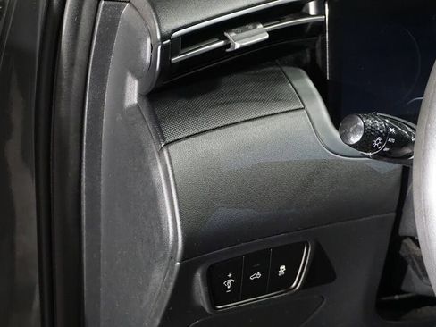 Used 2022 Hyundai Santa Cruz SEL w/ Activity Package FWD image 11