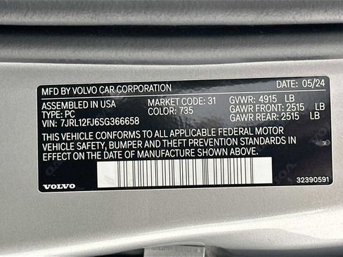 Used 2025 Volvo S60 B5 Core image 29