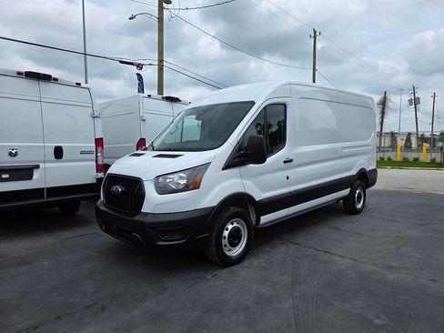 Used 2025 Ford Transit 250 148 Medium Roof RWD image 28