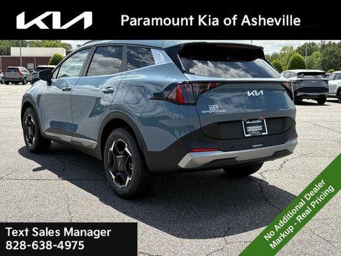New 2026 Kia Sportage EX AWD/4WD image 4