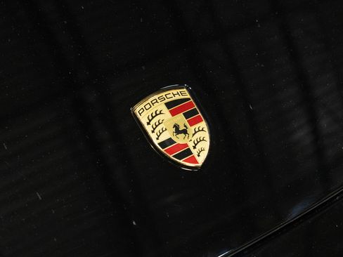 Used 2020 Porsche 911 Carrera RWD image 12