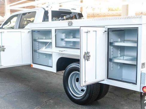 New 2026 Ford F350 XL w/ XL Chrome Package image 12