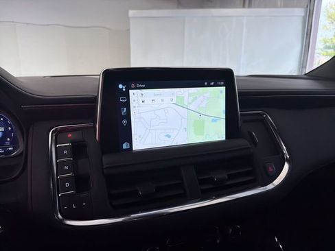 Used 2023 Chevrolet Suburban RST w/ Luxury Package image 31