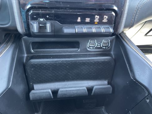 Used 2021 RAM 1500 Limited w/ Body Color Bumper Group AWD/4WD image 28