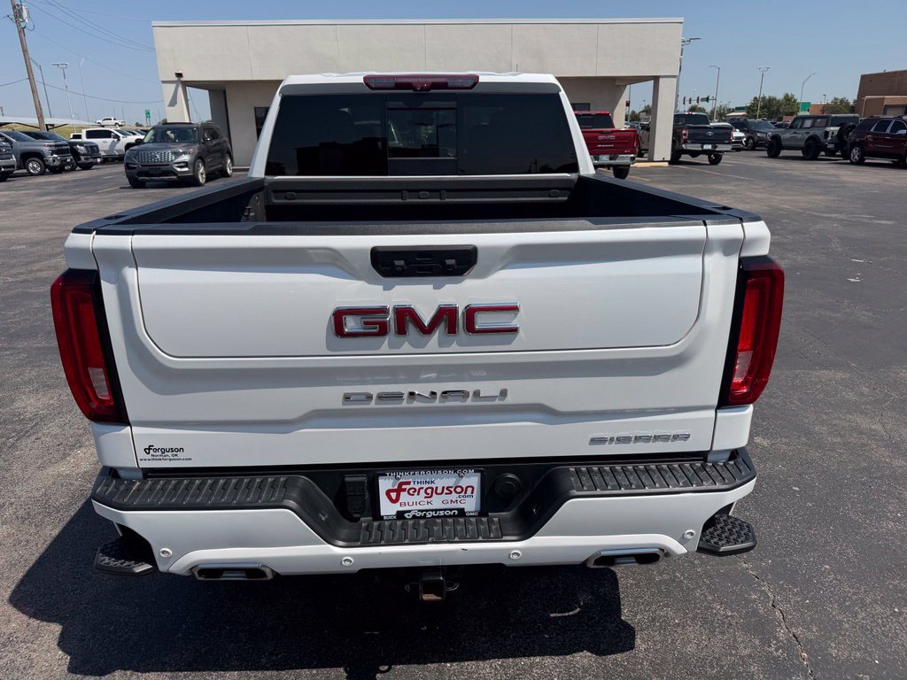 Used 2023 GMC Sierra 1500 Denali w/ Technology Package AWD/4WD image 15