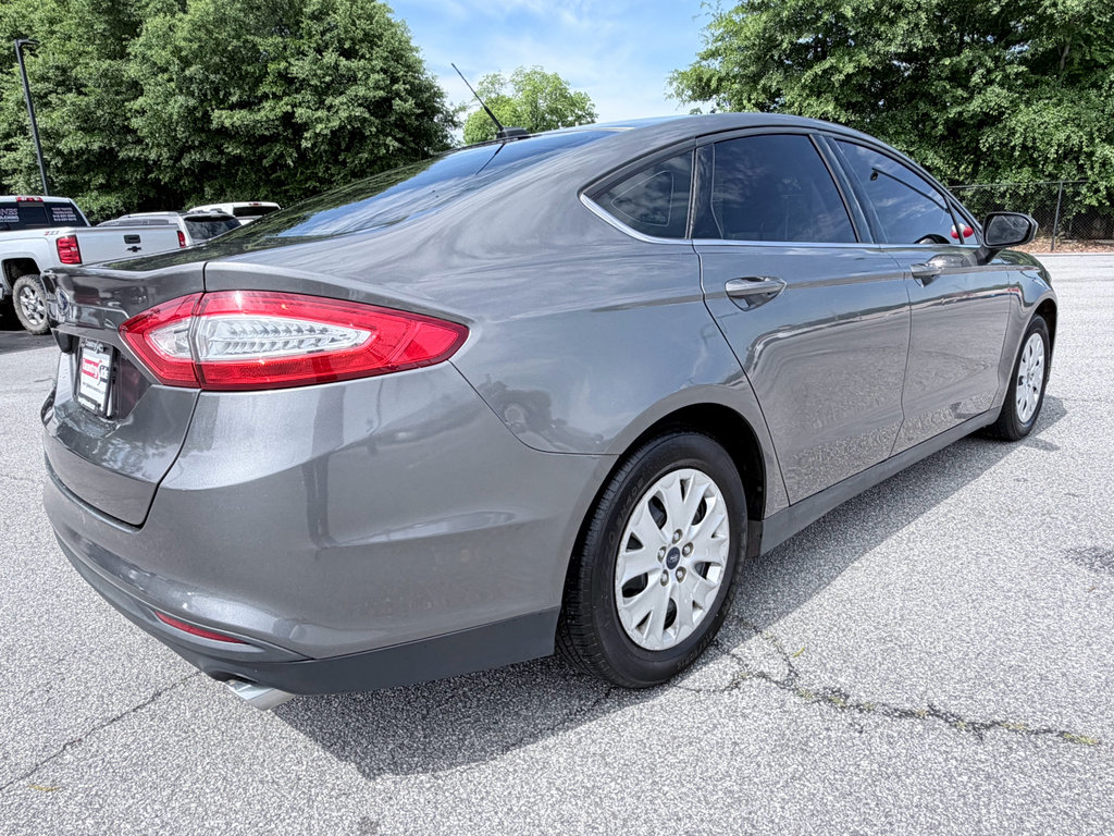 Used 2014 Ford Fusion S FWD image 6