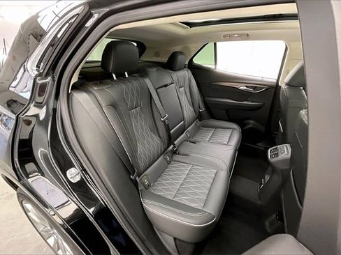 Certified 2023 Buick Envision Avenir image 19