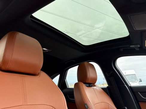 Used 2024 Jaguar XF R-Dynamic SE image 16