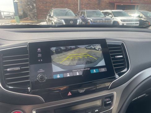 Used 2024 Honda Passport EX-L image 25