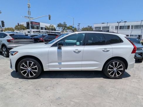 Certified 2023 Volvo XC60 B5 Plus w/ Climate Package FWD image 6