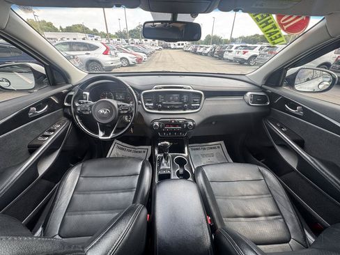 Used 2016 Kia Sorento EX AWD/4WD image 15