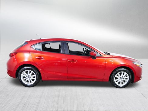 Used 2018 MAZDA MAZDA3 Sport image 8