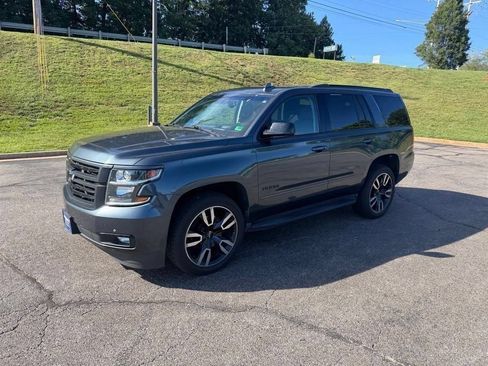 Used 2019 Chevrolet Tahoe Premier AWD/4WD image 3