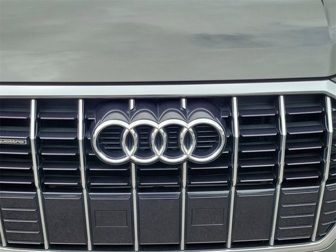 Used 2020 Audi Q3 2.0T Premium w/ Convenience Package image 19