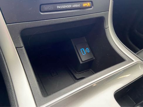 Used 2024 Ford Edge SEL w/ Convenience Package image 34