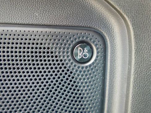 Used 2024 Ford Escape Platinum w/ Premium Technology Package image 30