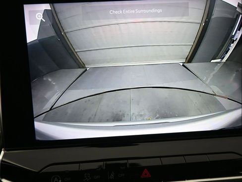 Used 2024 Jeep Compass Latitude image 7