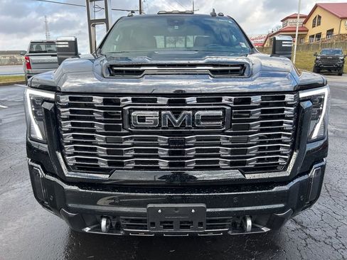 Used 2024 GMC Sierra 2500 Denali Ultimate w/ LPO, GMC Protection Package image 2