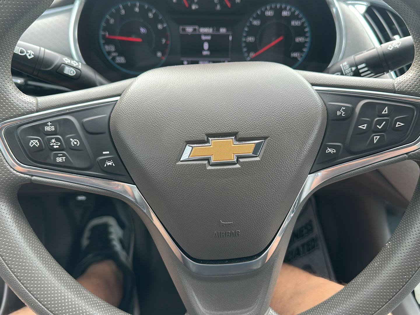 Used 2021 Chevrolet Malibu LT FWD image 21