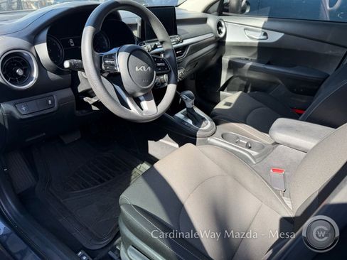 Used 2023 Kia Forte LXS FWD image 7