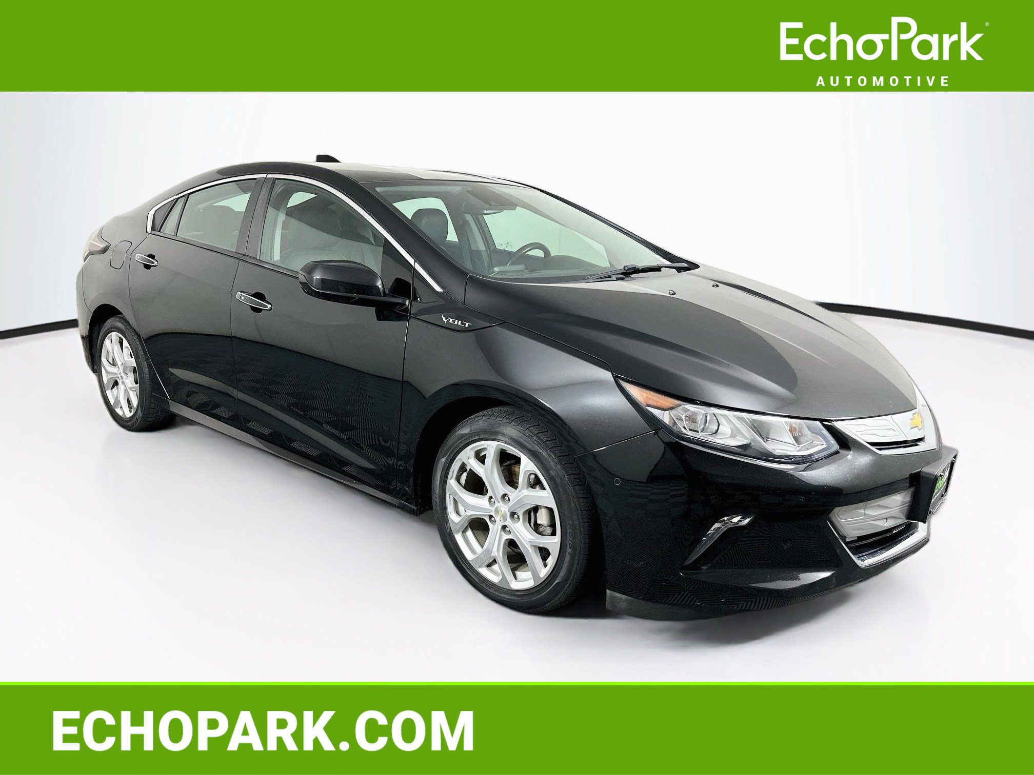 Used 2018 Chevrolet Volt Premier w/ Driver Confidence Package FWD image 1