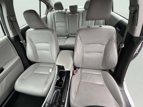 Used 2013 Honda Accord EX-L image 16