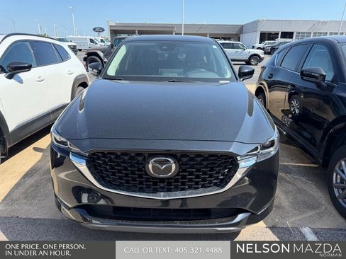 Used 2025 MAZDA CX-5 AWD 2.5 S w/ Preferred Package image 2