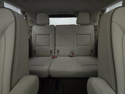 Used 2021 GMC Yukon Denali w/ Denali Premium Package image 44