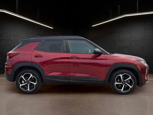 Used 2022 Chevrolet TrailBlazer RS FWD image 8