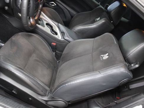 Used 2019 Dodge Challenger R/T Scat Pack RWD image 15