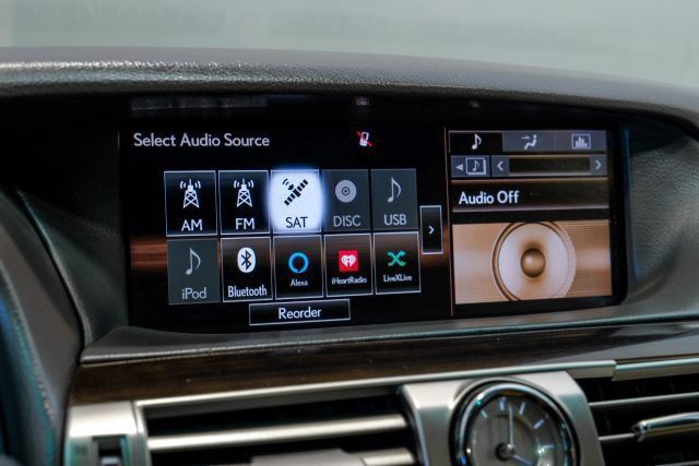Used 2015 Lexus LS 460 w/ Comfort Package RWD image 38