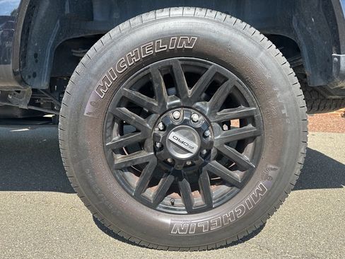Used 2022 Ford F350 Lariat w/ Lariat Ultimate Package AWD/4WD image 8