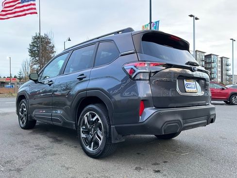 Certified 2025 Subaru Forester Limited image 6