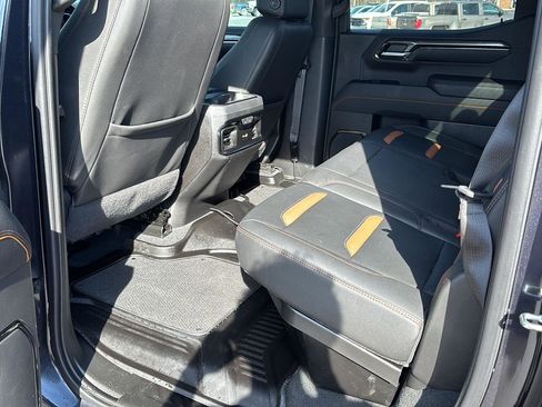 Used 2023 GMC Sierra 1500 AT4 w/ AT4 Premium Package image 19