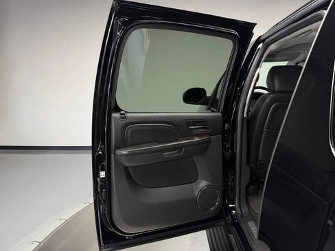 Used 2012 GMC Yukon XL Denali AWD/4WD image 20
