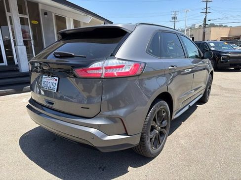 Used 2023 Ford Edge SE w/ Black Appearance Package AWD/4WD image 7