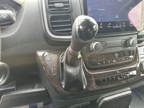 Used 2023 RAM ProMaster 2500 w/ Premium Convenience Group (B) image 18