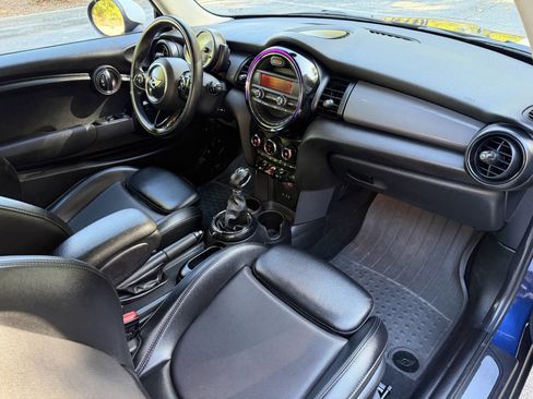 Used 2015 MINI Cooper 2-Door Hardtop image 15