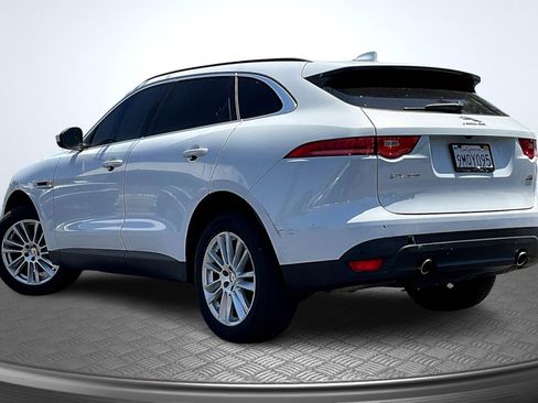 Used 2018 Jaguar F-PACE Prestige AWD/4WD image 2