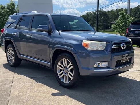 Used 2013 Toyota 4Runner Limited image 8