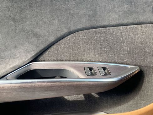 Used 2022 Lucid Air Grand Touring image 16