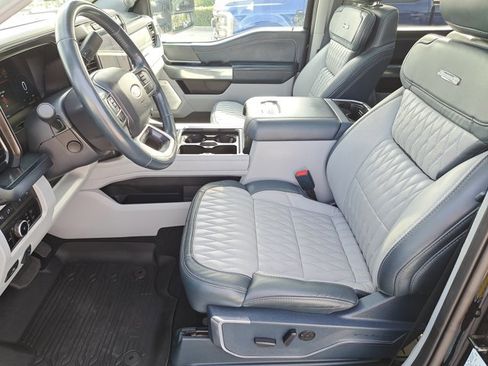 Certified 2024 Ford F250 Limited w/ FX4 Off-Road Package image 17