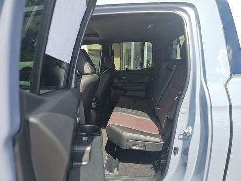 New 2026 Honda Ridgeline Black Edition image 10