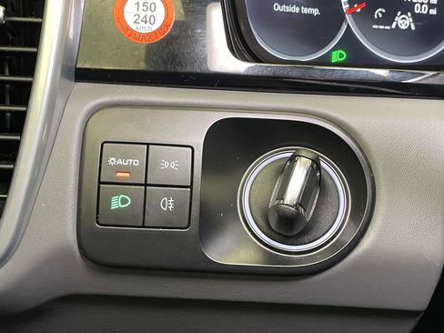 Used 2022 Porsche Cayenne image 41